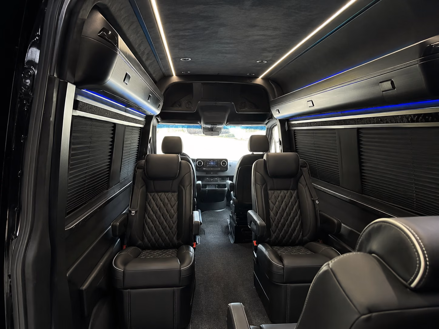 arrange transportation for your next airport transfer 3