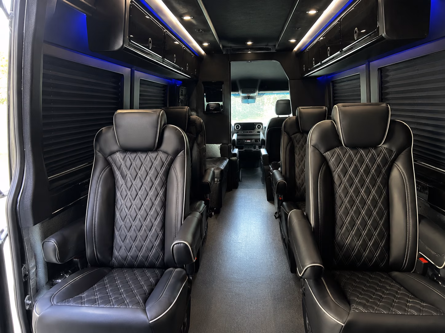 arrange transportation for your next prom 3
