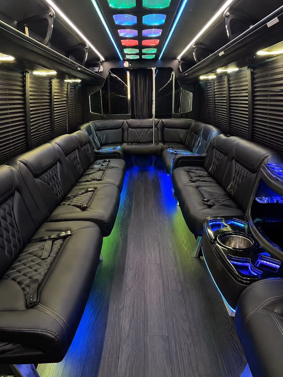 shuttle buses for concert groups arriving at wichita falls regional airport